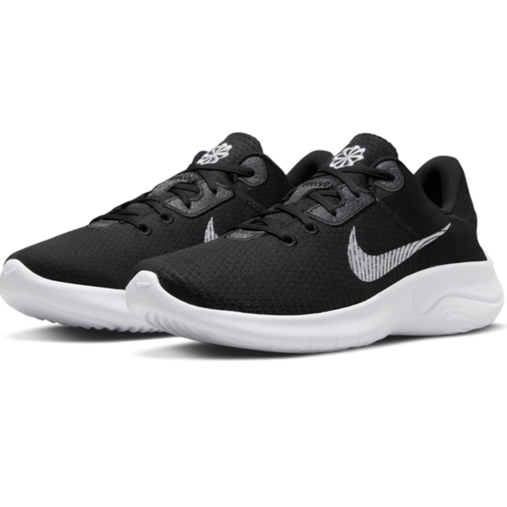 Nike Black and White Athletic Sneakers